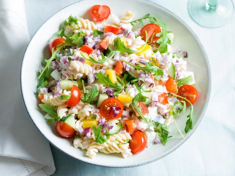 Zomerse pastasalade