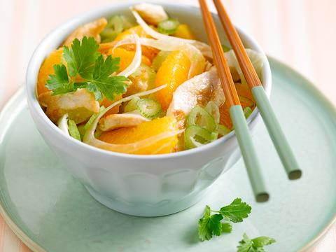 Gebakken kipreepjes met salade van venkel en sinaasappel
