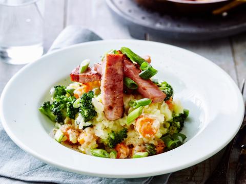 Broccoli-wortelstoemp met gebakken ham
