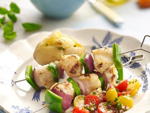 Zeeduivelspiesjes met tomatensalade