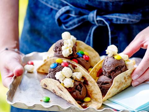 Taco's met chocolade-ijs, popcorn en M&M's