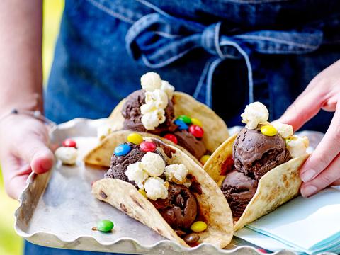 Taco's met chocolade-ijs, popcorn en M&M's