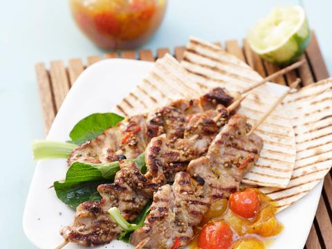 Kalfssatés met meloenchutney