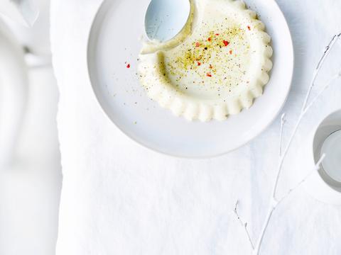 Panna cotta van karnemelk