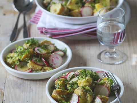Aardappelsalade met mierikswortel en radijs