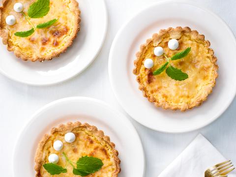 Tartelette met citroenvulling en meringue