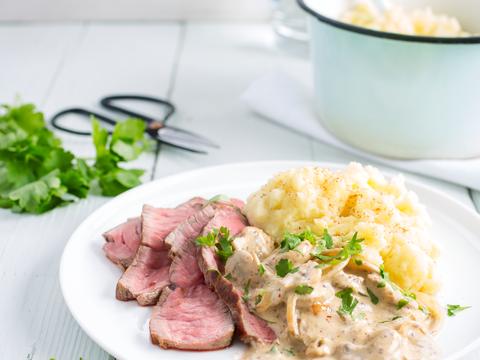 Klassieker steak stroganoff