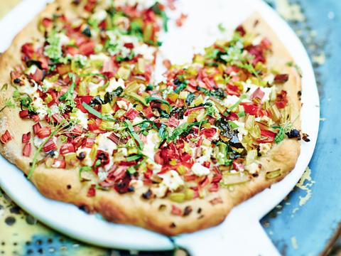 Pizza met snijbiet