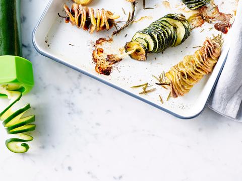 Aardappel- en courgettespiesjes