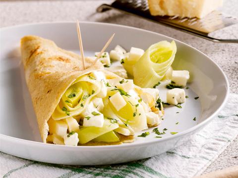 Boekweitpannenkoeken met kaas en prei