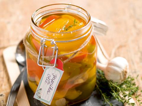 Paprika's in kruidenolie