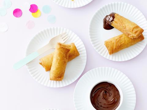 Loempia's van banaan met chocolade