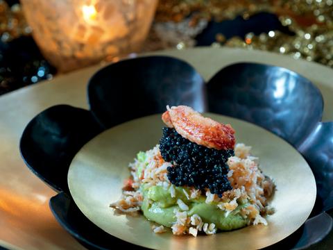 Recept van Pascale Naessens: avocado met krab en lompviseitjes