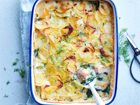 ovenschotel zalm spinazie aardappelkorstje