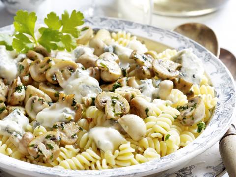 Pasta met champignons en gorgonzola