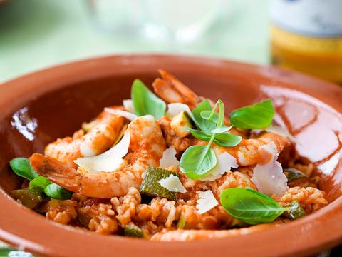 Rijststoofpotje met scampi's