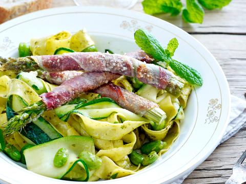 Papardelle met groene asperges