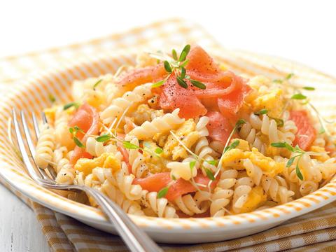 Pastasalade zalm