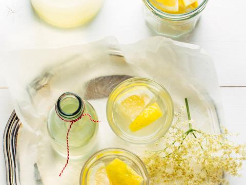 Vlierbloesem gin
