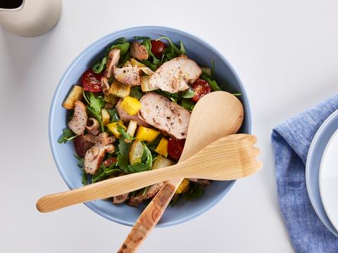 Salade met kip en mango
