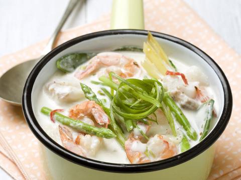 Pittige Thaise curry met scampi’s