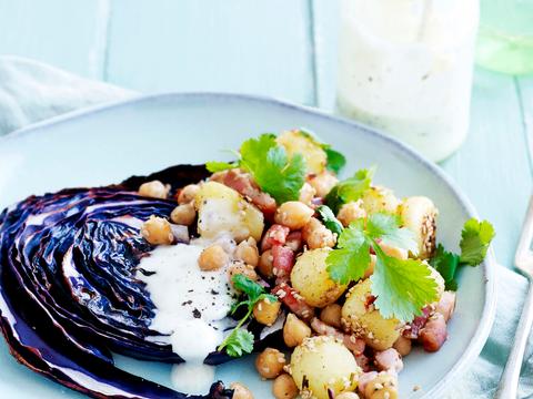 Rodekool met kikkererwtenpannetje