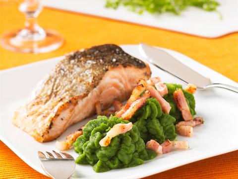 Spinaziestoemp met zalm