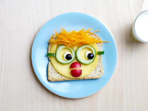 Kinderboterhammen: meneertje met bril