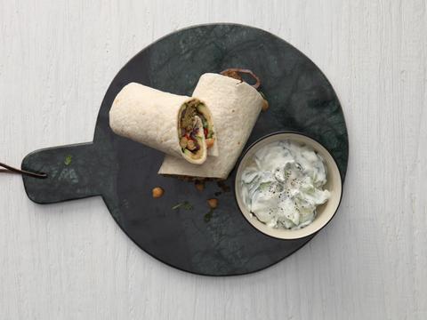 veggie wrap falafel