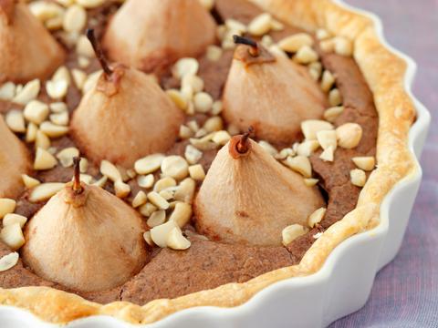 Perentaart met chocolade en amandelen