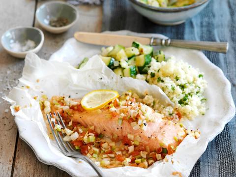 Zalmpapillot met taboulé