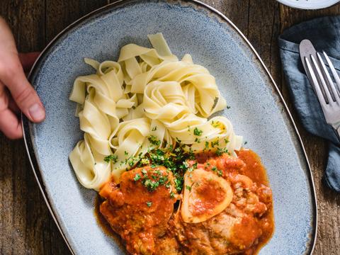 ossobuco met gremolata en tagliatelle