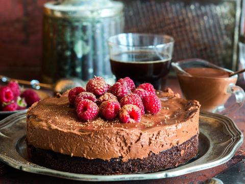 Chocomoussetaart met framboosjes