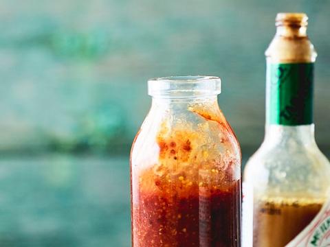 Homemade bbq-saus