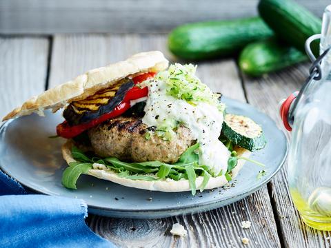 Lamsburger met tzatziki
