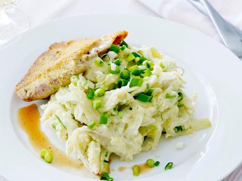 Venkelstoemp met cordon bleu en rozemarijnsaus