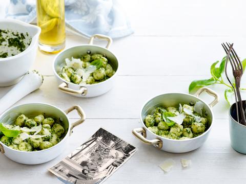 Gnocchi al pesto