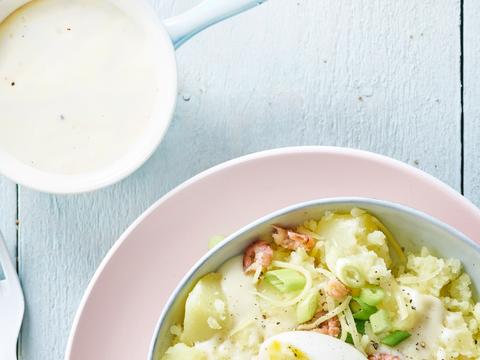 Papsaus met grijze garnalen