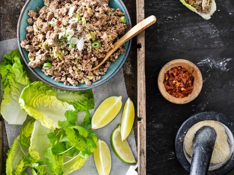 Laab met rundergehakt en jasmijnrijst