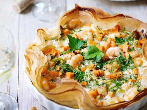 Quinoaquiche met scampi’s en zoete aardappel