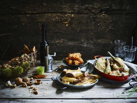 Fazant in fijne champagnesaus met gestoofd witloof, eekhoorntjesbrood en amandelkroketjes