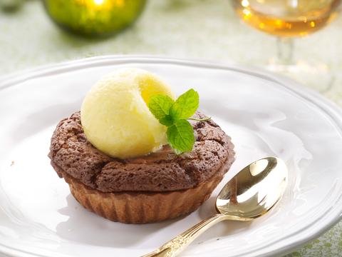 chocoladetaartjes-met-perensorbet-new-copy