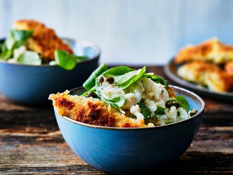 Stoemp met geroosterde bloemkool, kappertjes en kibbeling