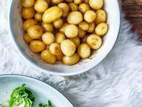 Gekaramelliseerde aardappelen