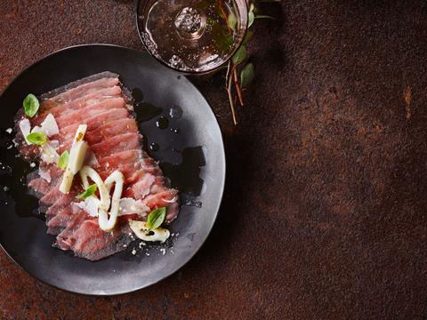 carpaccio van rund en inktvis