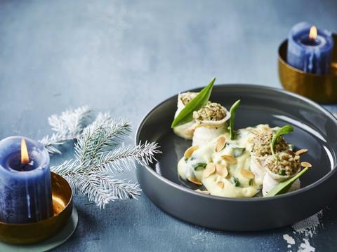 Tongrolletjes met aardappelcrème en lamsoor