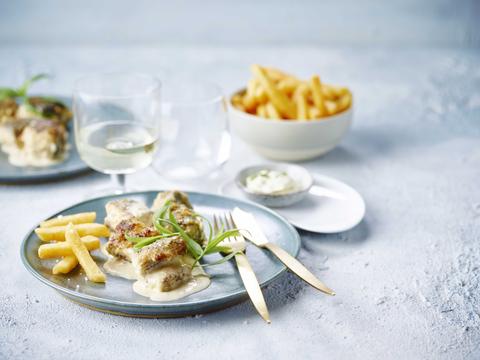 Paling met garnalensaus en verse frietjes