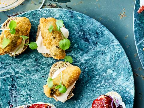 Toast met krokante oesters