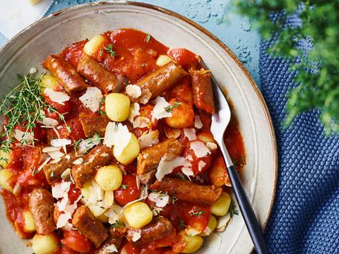 Gnocchi met snelle tomatensaus en merguez