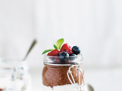 Chocolate chia pudding